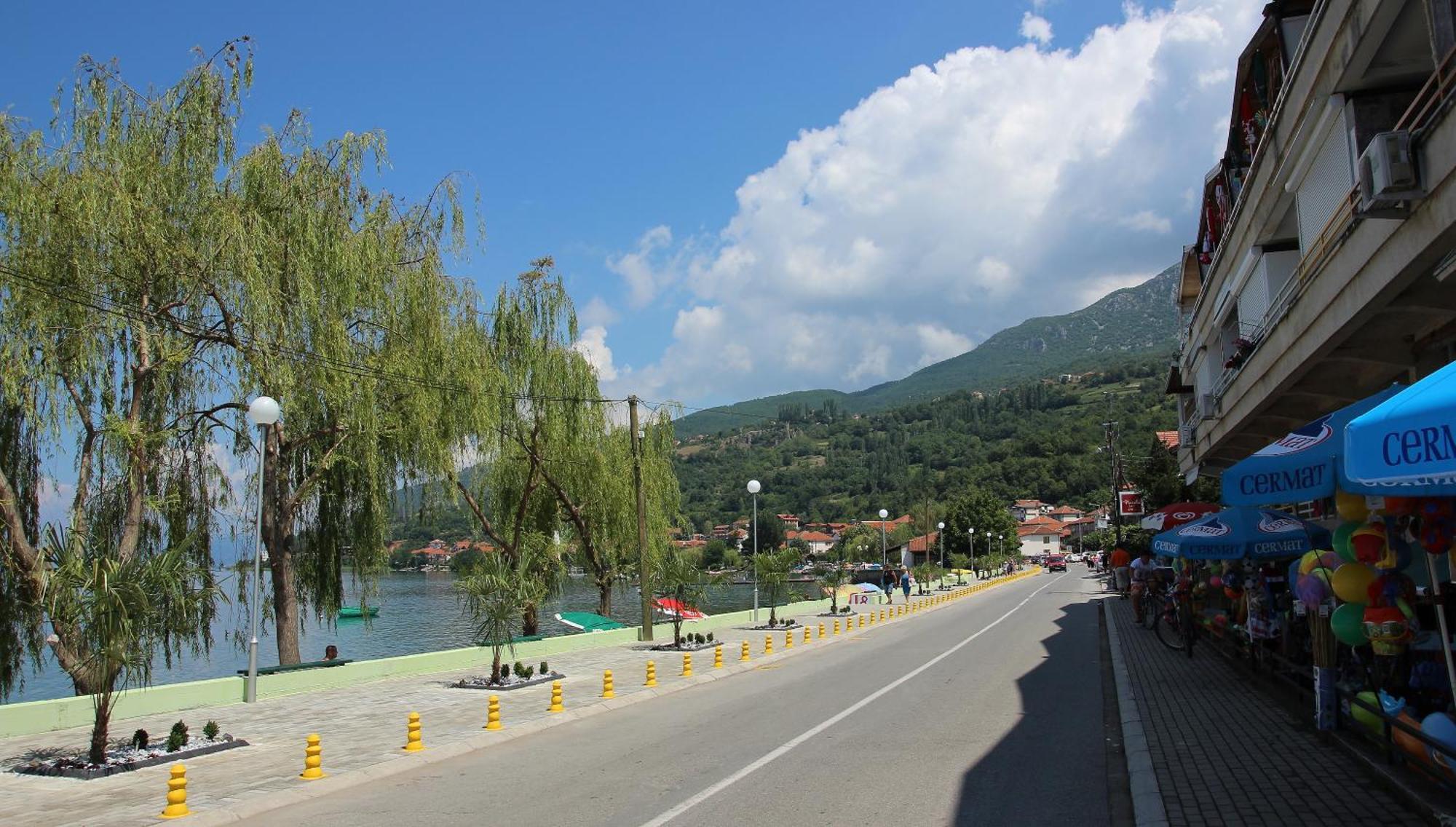 Pension Lale Apartamento Peštani Exterior foto